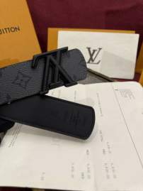 Picture of Louis Vuitton Belts _SKUfw240692151fw